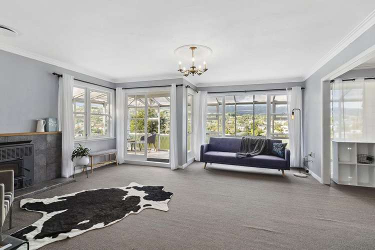 15a Romney Square Tawa_4