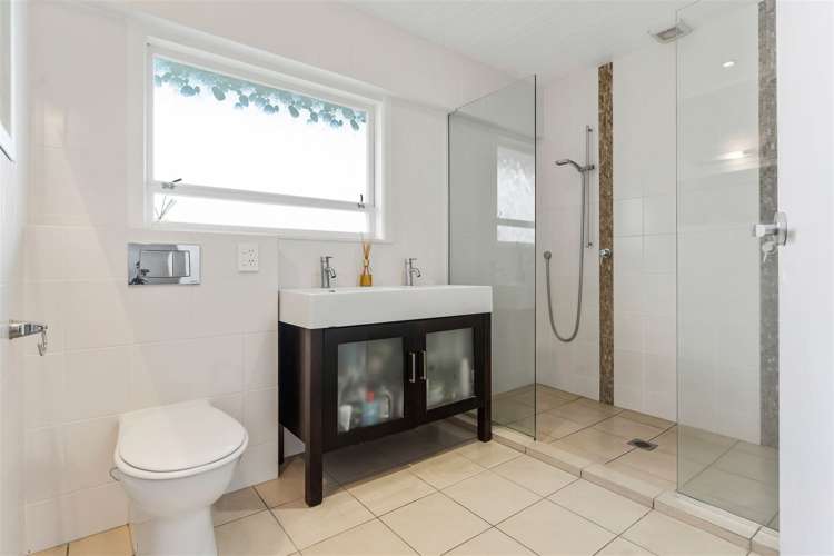 37 Toroa Street Torbay_21