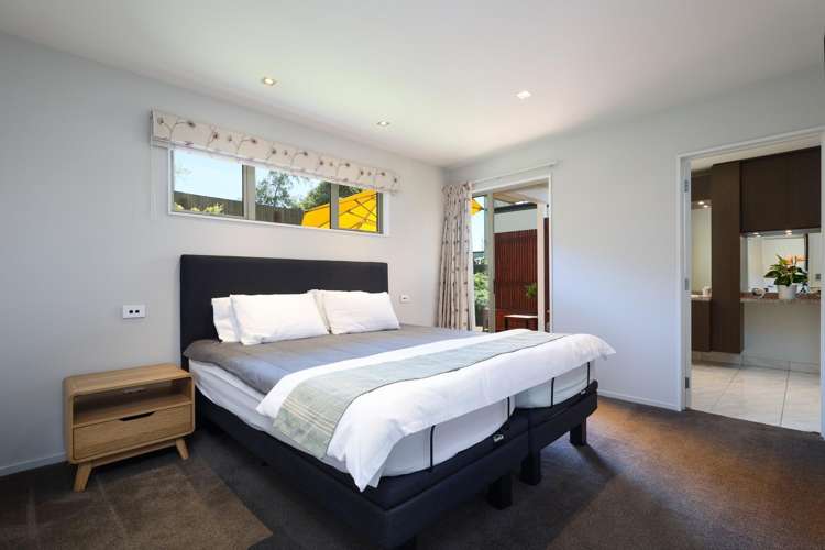 355 Princes Drive Britannia Heights_19