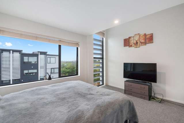 42 Memorial Park Lane Hobsonville_4