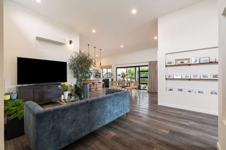 107 Cashmere Drive Fitzherbert_11
