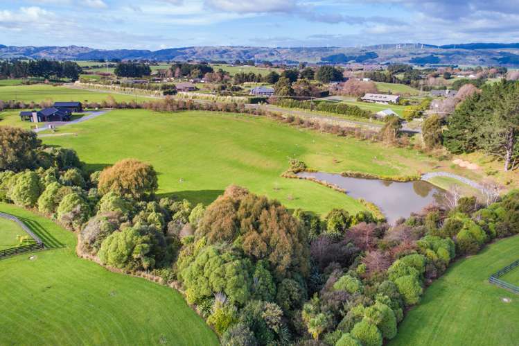 62 Hartwell Drive Kelvin Grove_19