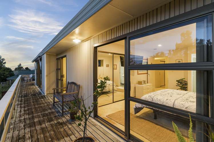 44a Uxbridge Road Mellons Bay_8