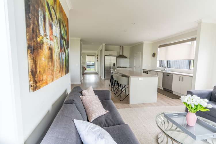 7 Boyack Drive Temple View_5