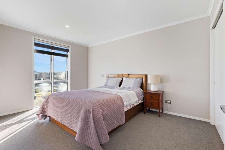 110 Squadron Drive Hobsonville_11