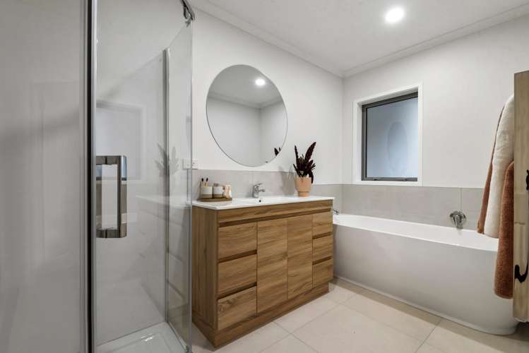 18 Greenleaf Way Northcross_17