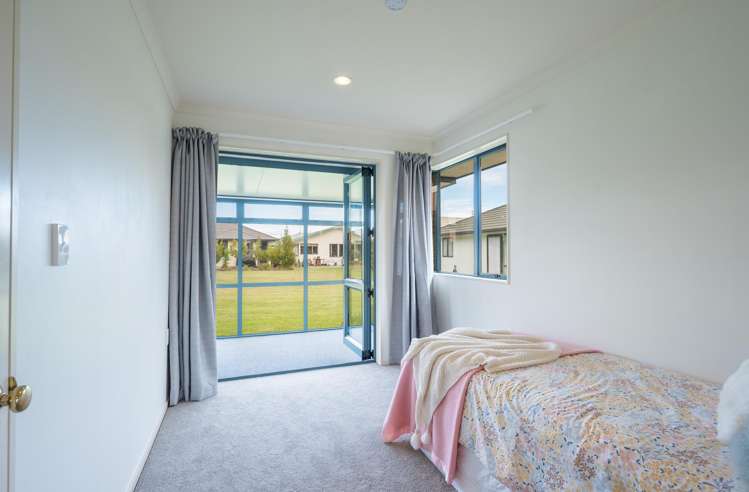 16 The Drive Richmond_13