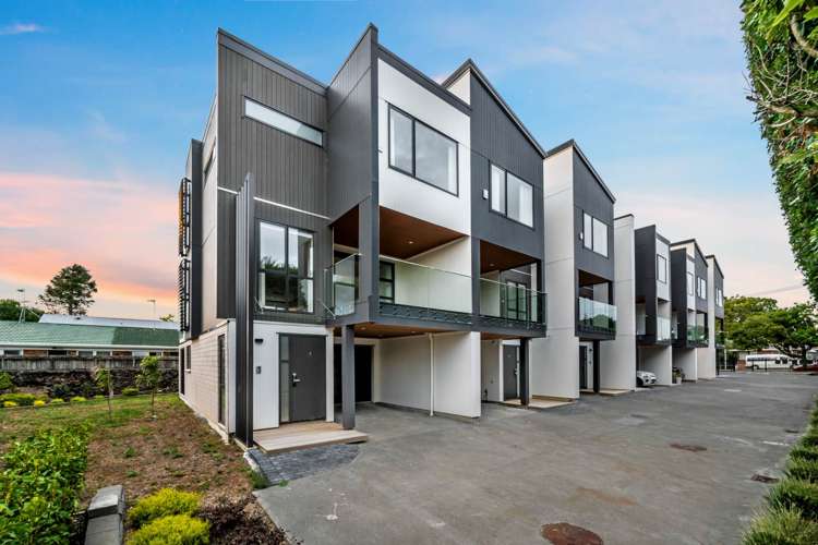 Lot 1,2,6/46 View Road Mt Eden_57