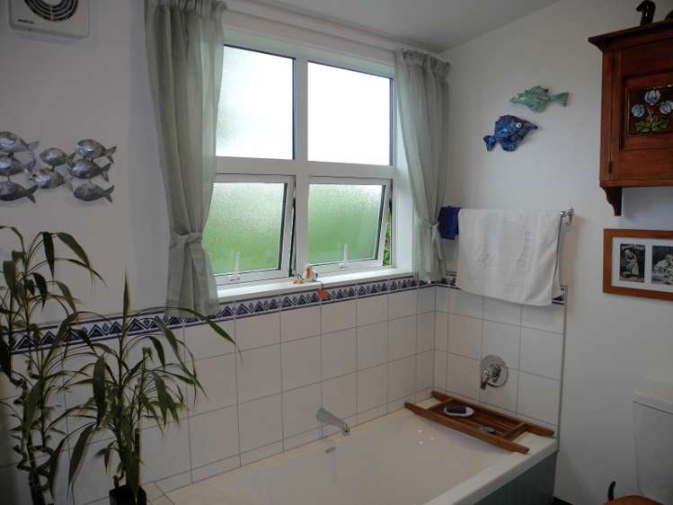 12 Takamatua Bay Road Takamatua_14