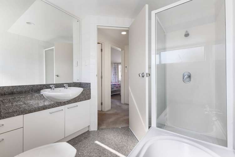 20B Rotomahana Terrace Remuera_12