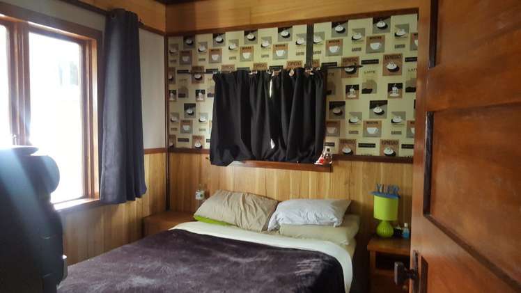 105 Riselaw Road Calton Hill_5