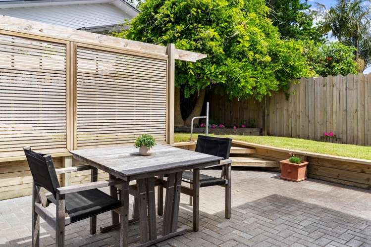 5 Stewart Gibson Place Manurewa_14