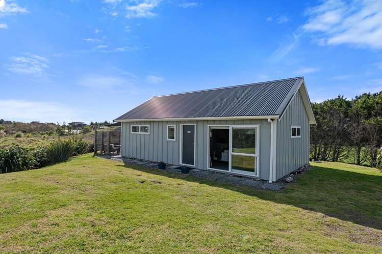 50 Strathnaver Drive Waikawa Beach_18