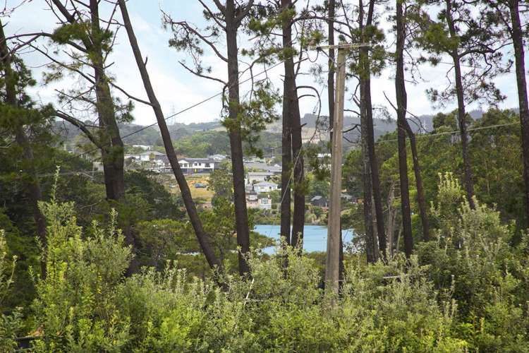 117 Barrett Road Riverhead_16