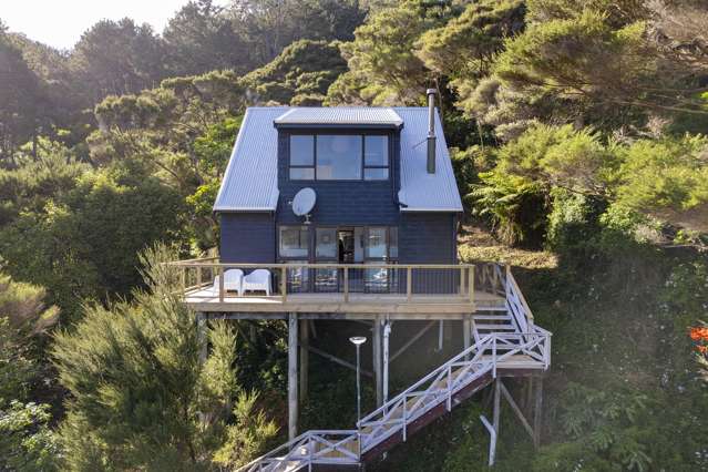 AFFORDABLE WATERFRONT - PRICELESS LIFESTYLE