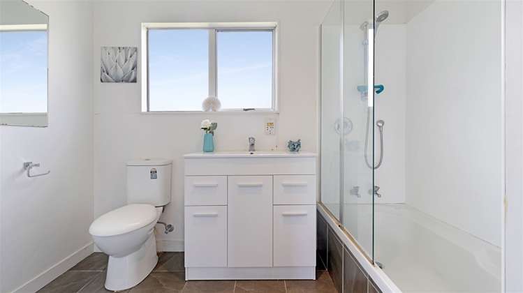 8 Wally Nola Place Henderson_12