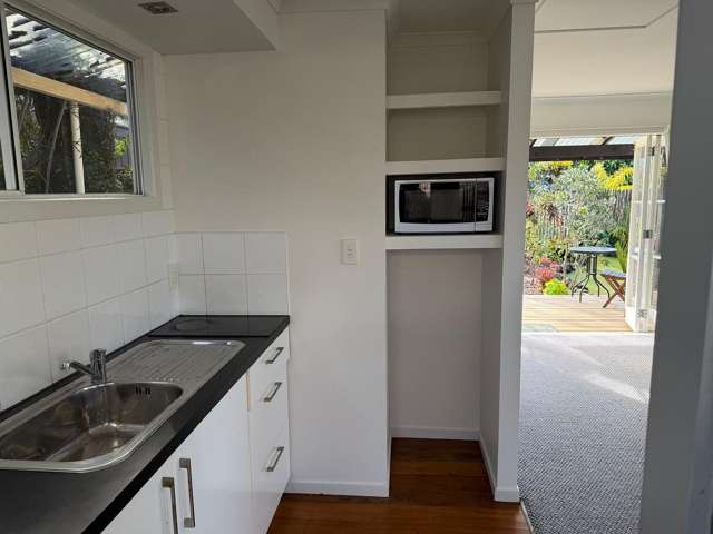 36A Rame Road Greenhithe_4