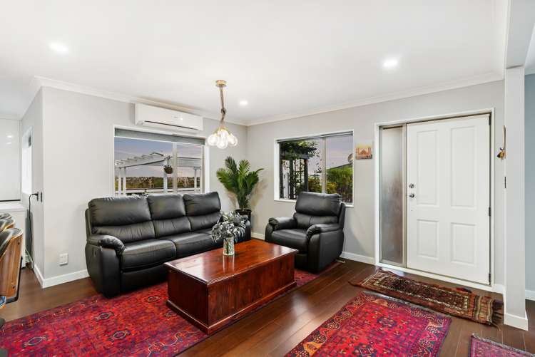 7 Exotic Place Massey_12