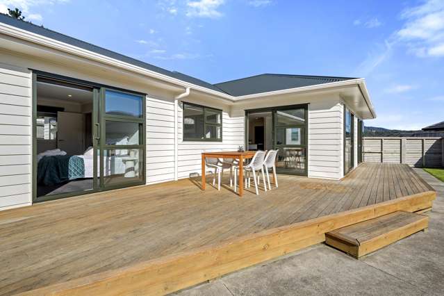 17 Jack Vaughan Grove Wainuiomata_1