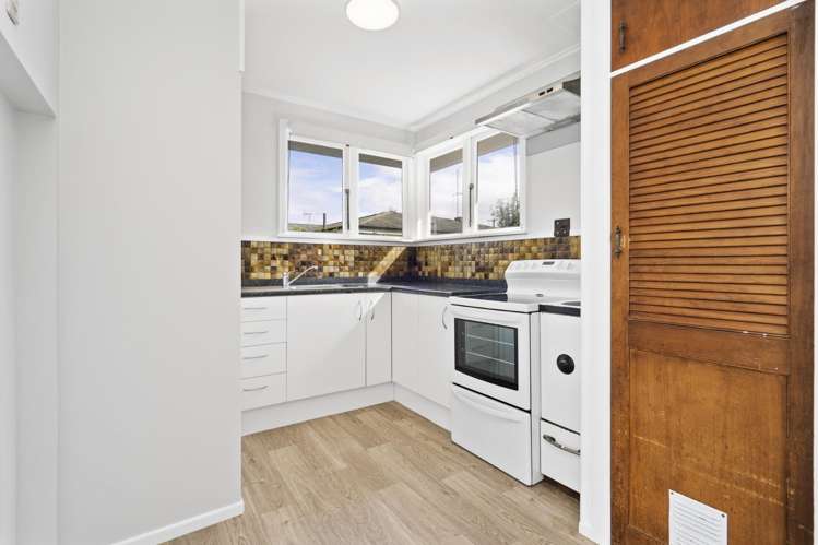 12 Dermont Street 2738_2