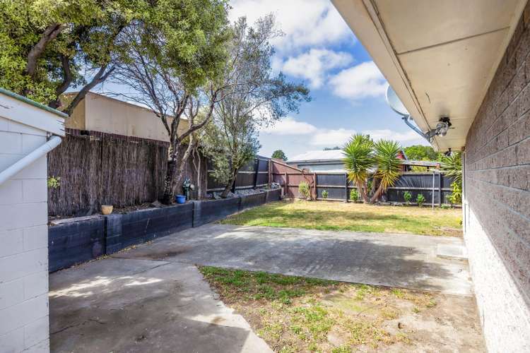 94 Greenhaven Drive Burwood_19