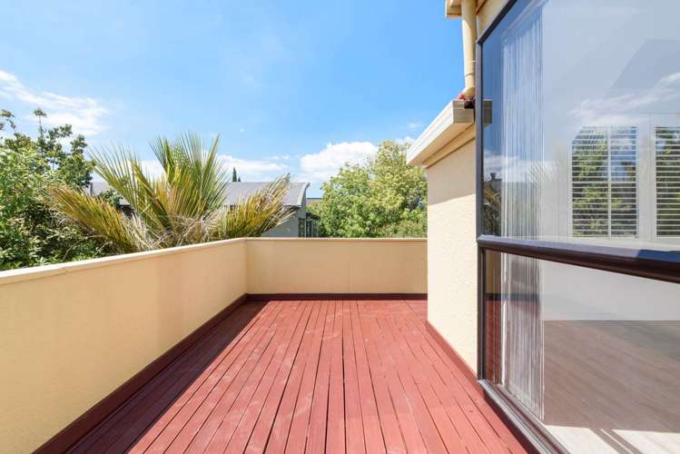 2/18 Killarney Street Takapuna_18