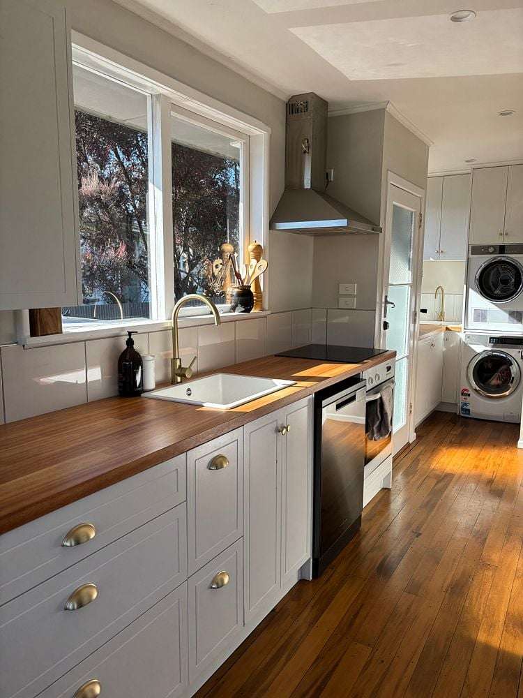 3 Elliott Crescent_0