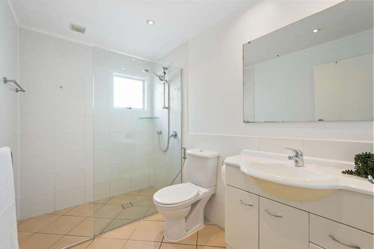 90 Hibiscus Coast Highway Red Beach_9