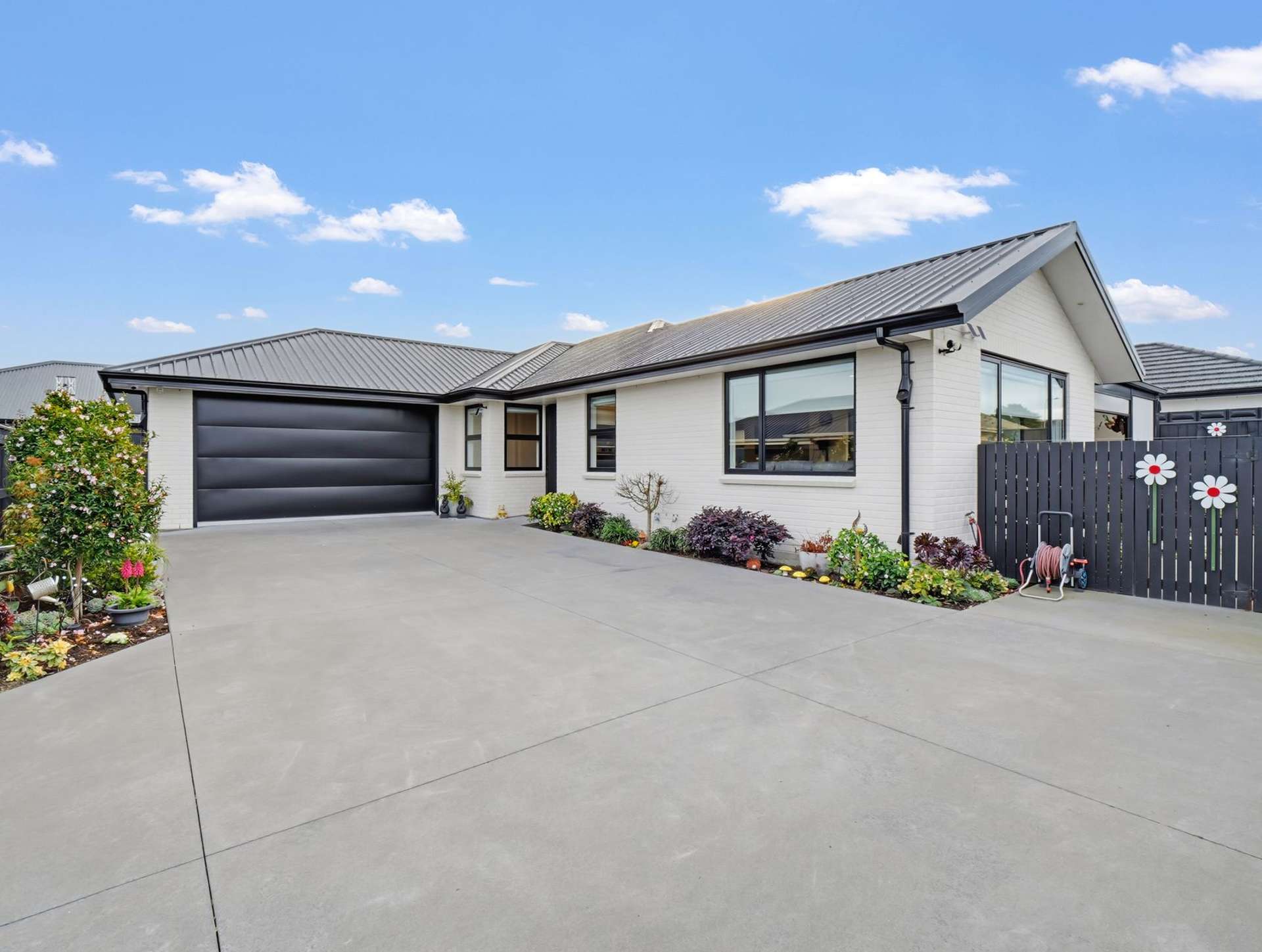 37 Daniel Place Kelvin Grove_0