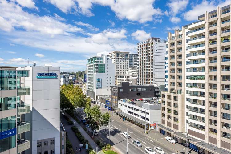 1011/30 Beach Road Auckland Central_13