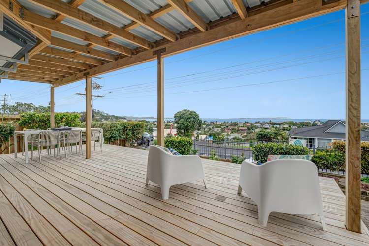 43 Waiora Road Stanmore Bay_8