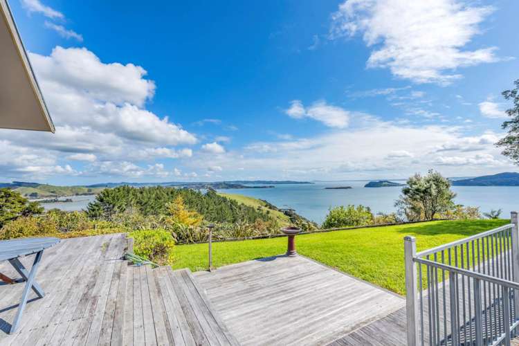 15a Te Papa Road Kawakawa Bay_6