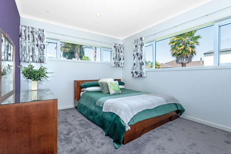 24 Charteris Rise Riverdale_12