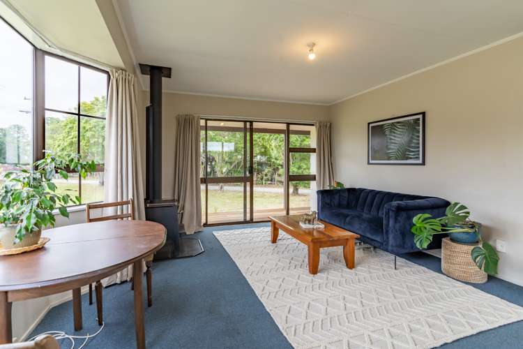 148 Akura Road Matahiwi_5