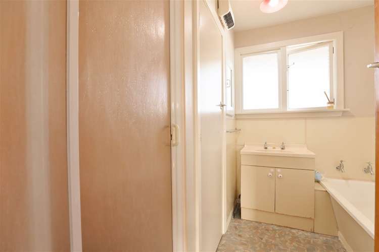 59 Tucker Street Allenton_11