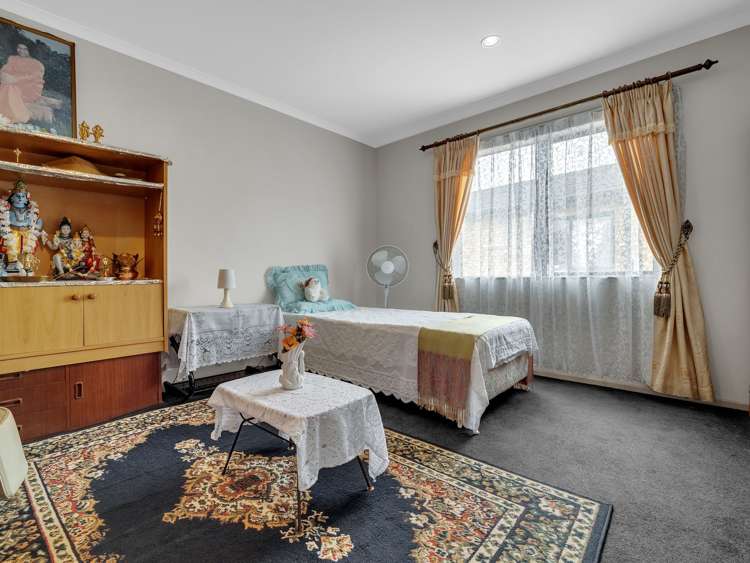 19d Gloucester Manurewa_13