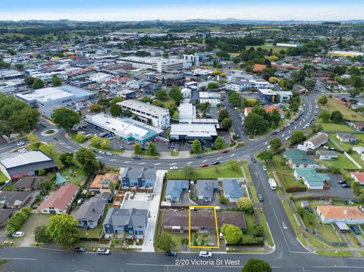 2/20 Victoria Street Pukekohe_5