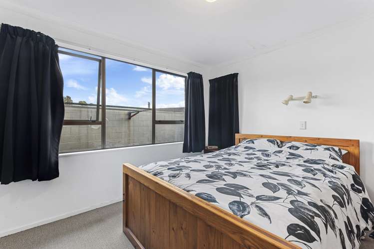 7 Hickford Place Okato_6