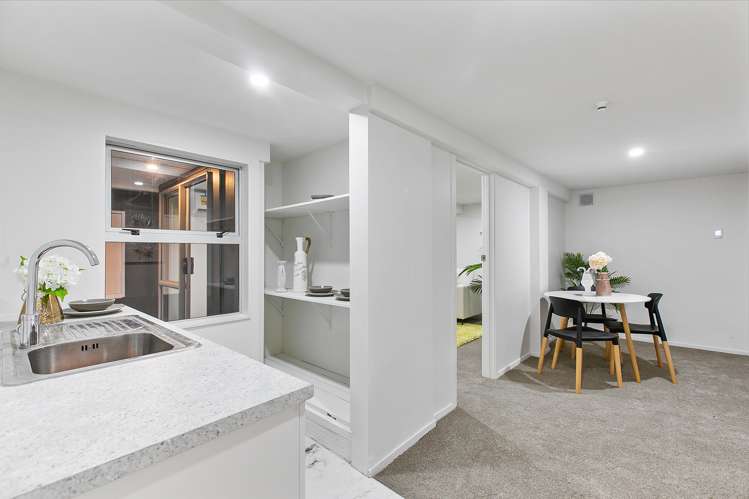 82b Vodanovich Road Te Atatu South_14