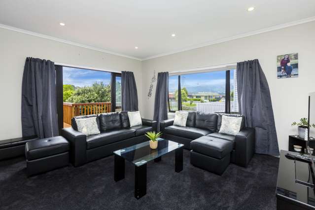 131 Kirton Drive Riverstone Terraces_4