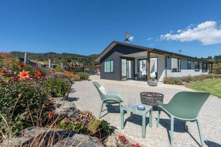 156 Dons Creek Road Waitati_29