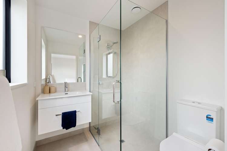 11-17 Greig Crescent - Lifestyle Villas Amberley_12