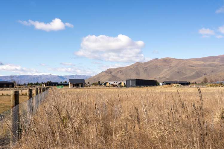 4 Avlis Place Twizel_7