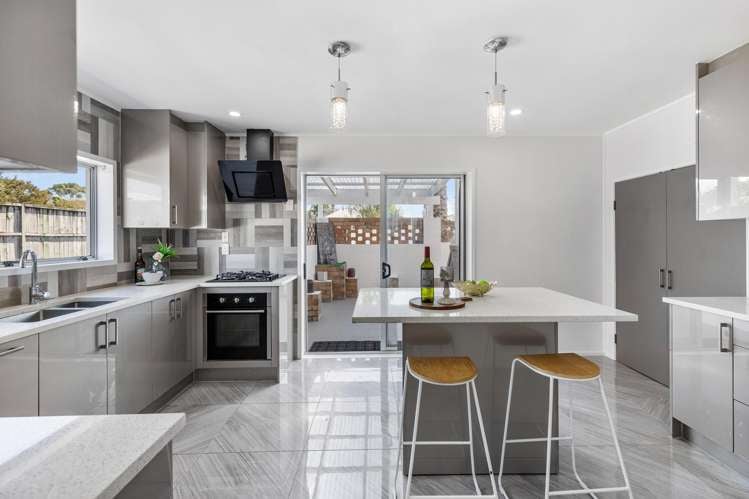 1/100 Titirangi Road New Lynn_9