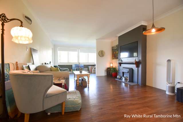 6/16-18 Golfers Crescent Tamborine Mountain_4