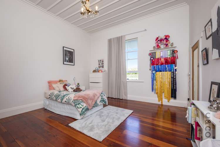 49 Dysart Lane Kumeu_25