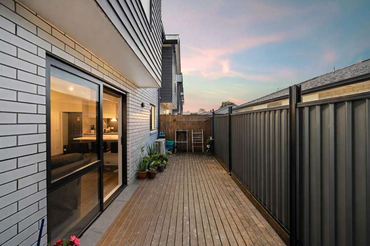 1/53 Fifth Avenue Enderley_14