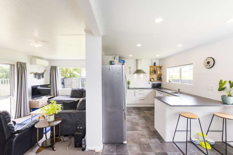 10 Ashton Place Highbury_17