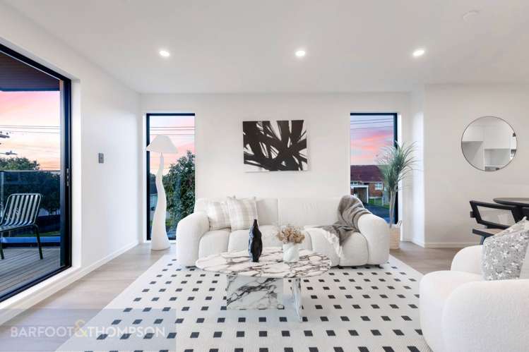 4/53 Court Crescent_3