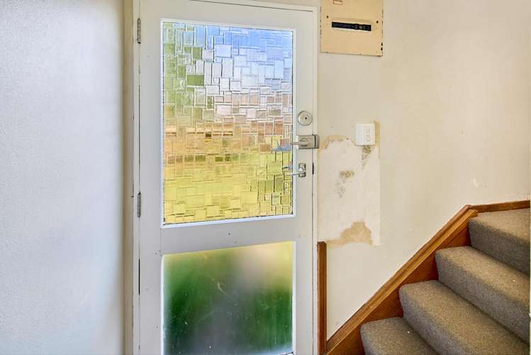 7/3 Bouverie Street Petone_13